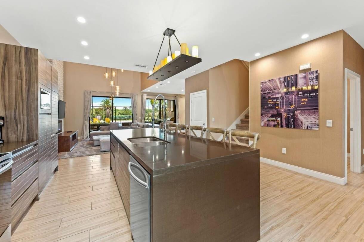 7564 Magic Village 3 Jacuzzi 6min Holiday home Orlando