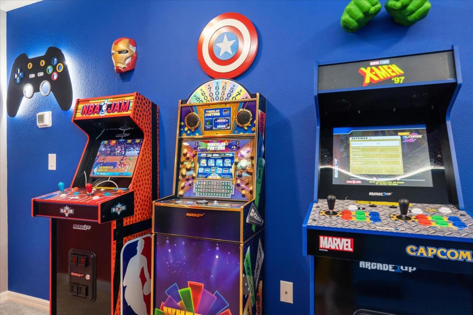 Luxury 5 Bedroom Family With Pool Theater And Arcade Near