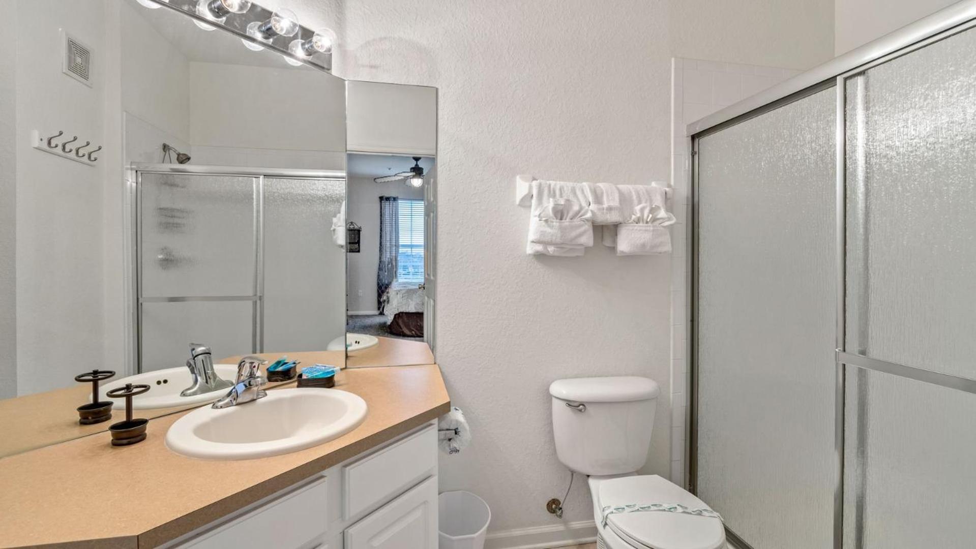 Windsor Hills 3 Bedroom 4th Floor With Access 0946 *