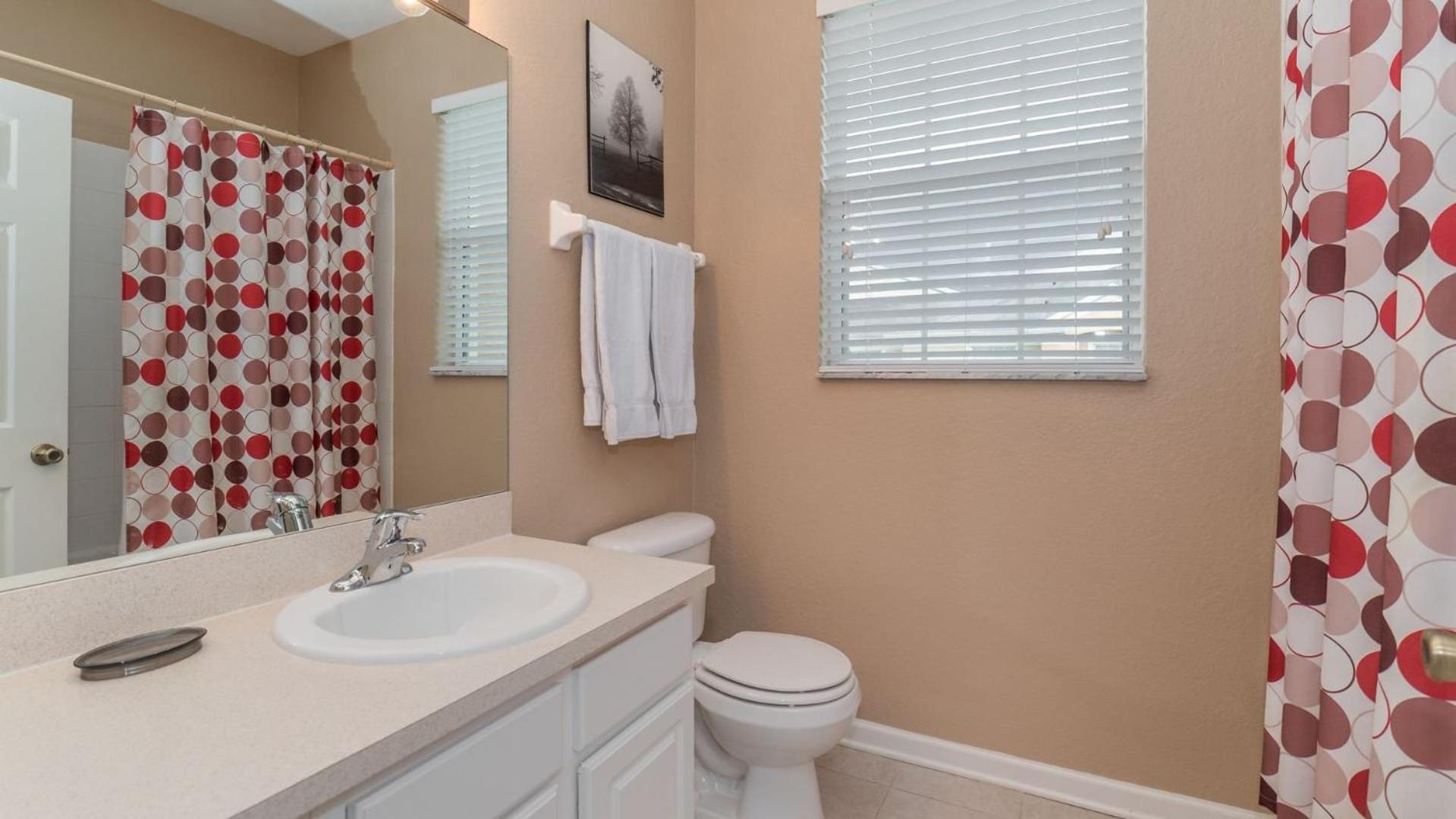 Windsor Hills 3 Bedroom 4th Floor With Access 0909