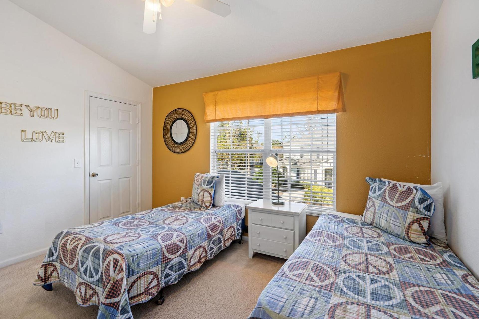 Windsor Hills 3 Bedroom Private Pool Townhome 0866