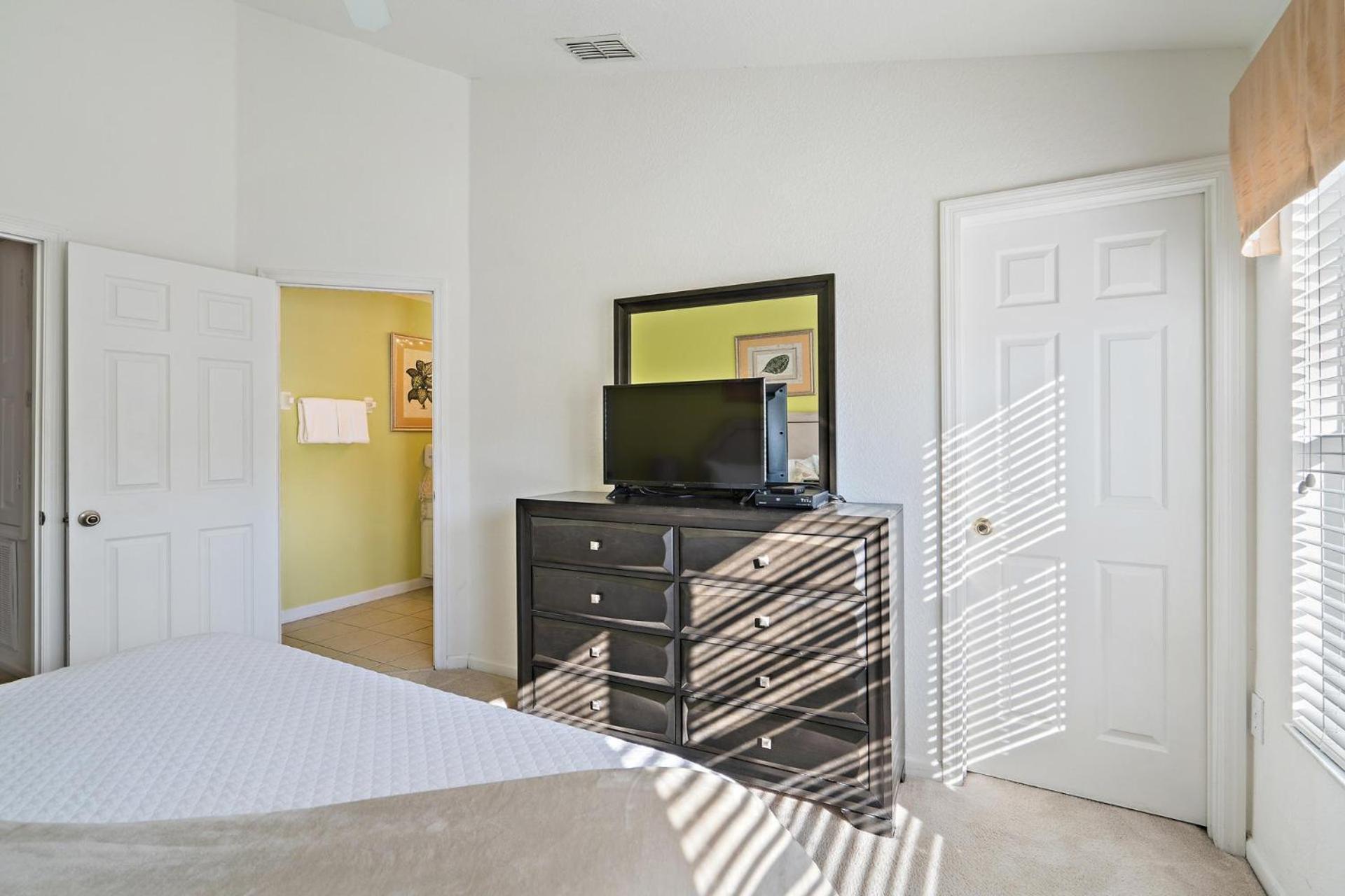 Windsor Hills 3 Bedroom Private Pool Townhome 0866 *