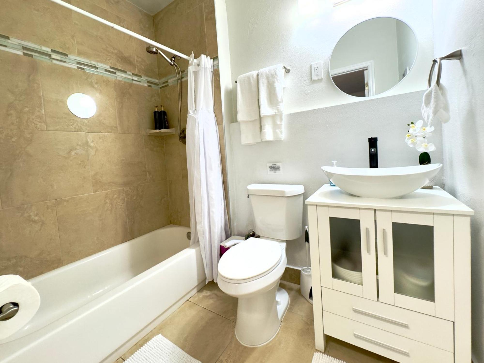 Yania's Cozy Getaway Orlando