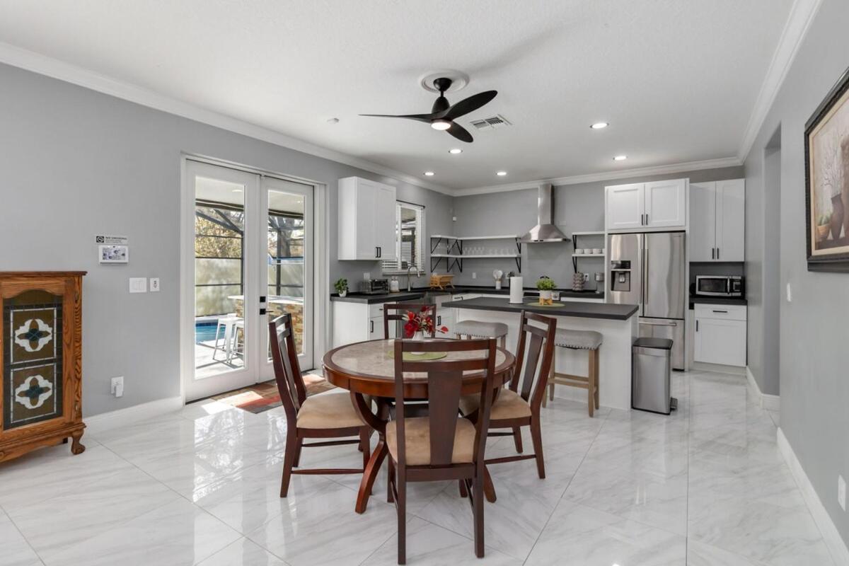 5br Oasis Retreat Near * Orlando