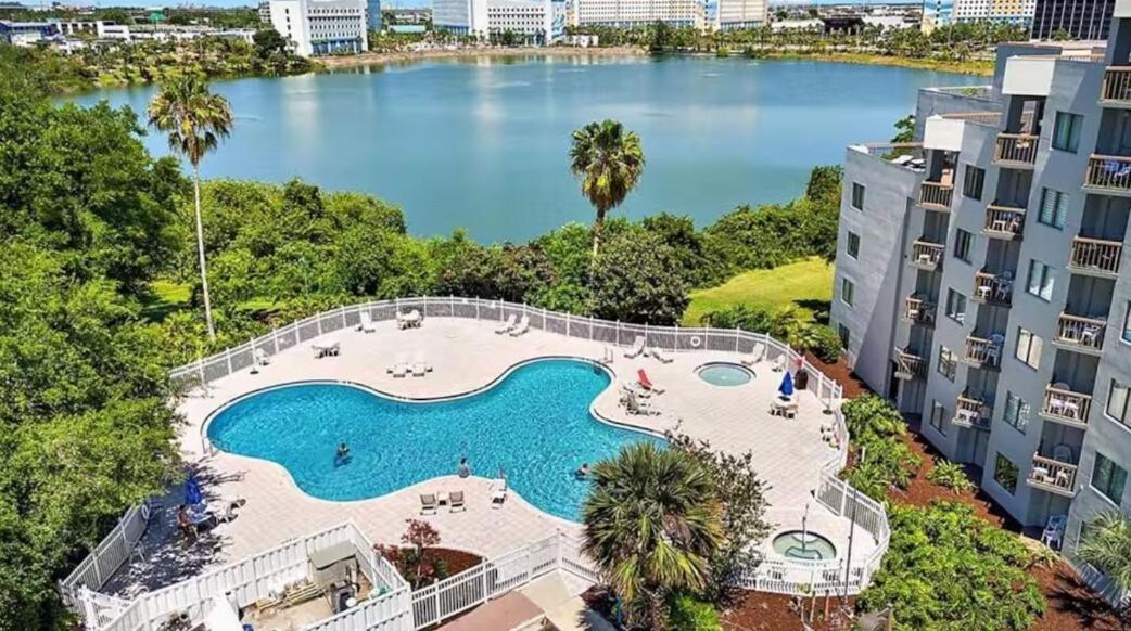 Luxury Lakeview Getaway 1 Mile Universal * Orlando