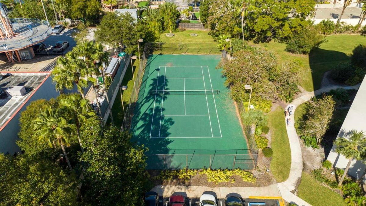 Luxury Lakeview Getaway 1 Mile Universal Apartment Orlando