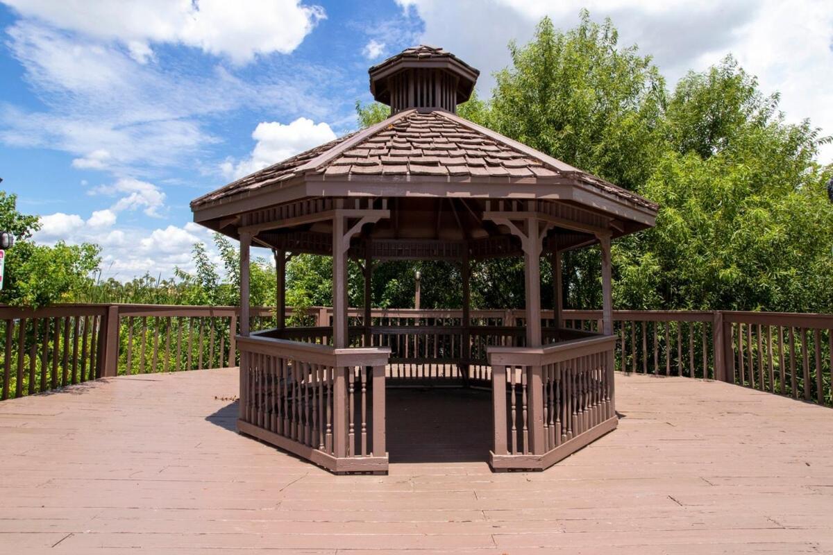Luxury Lakeview Getaway 1 Mile Universal * Orlando