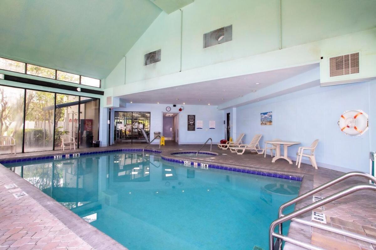 Luxury Lakeview Getaway 1 Mile Universal Orlando