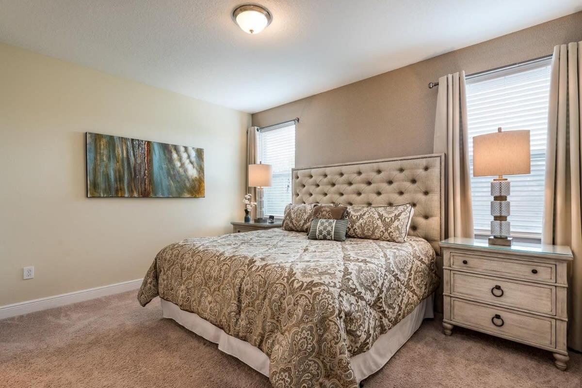 Elegant 8br Encore Pool W Gameroom Single Family Orlando