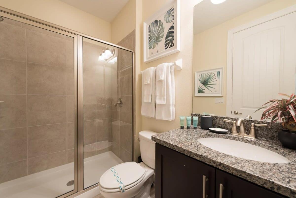 Elegant 8br Encore Pool W Gameroom Single Family