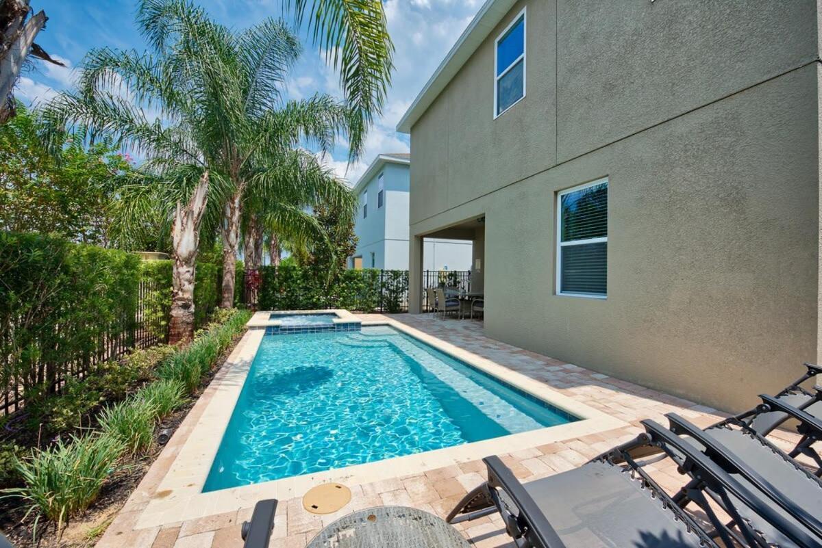 Elegant 8br Encore Pool W Gameroom Single Family