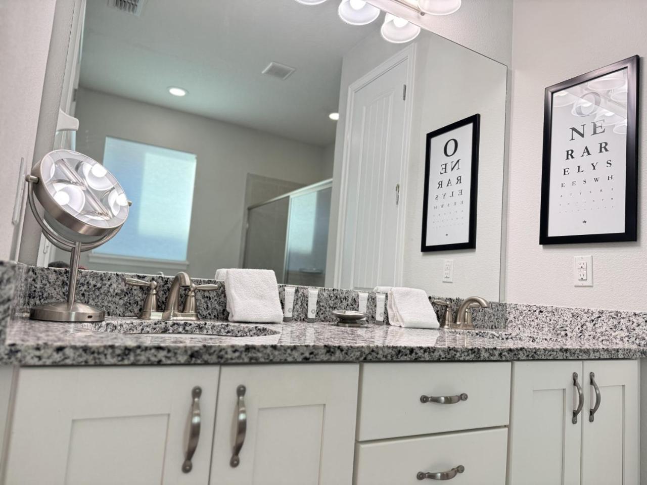 Holiday home 8 Bedroom 6.5 Bathroom Encore At Reunion 7644