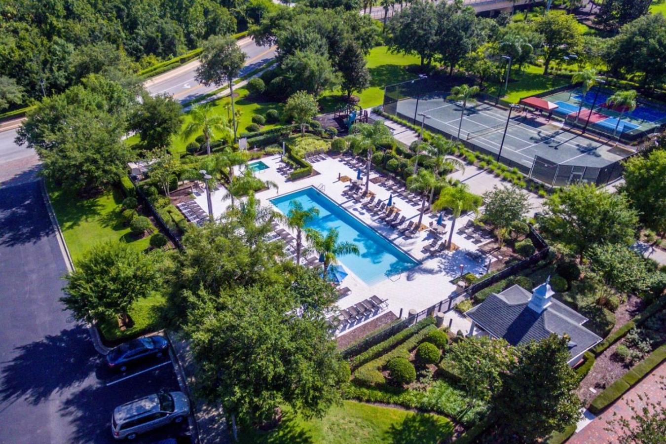 8 Bedroom 6.5 Bathroom Encore At Reunion 7644 Orlando