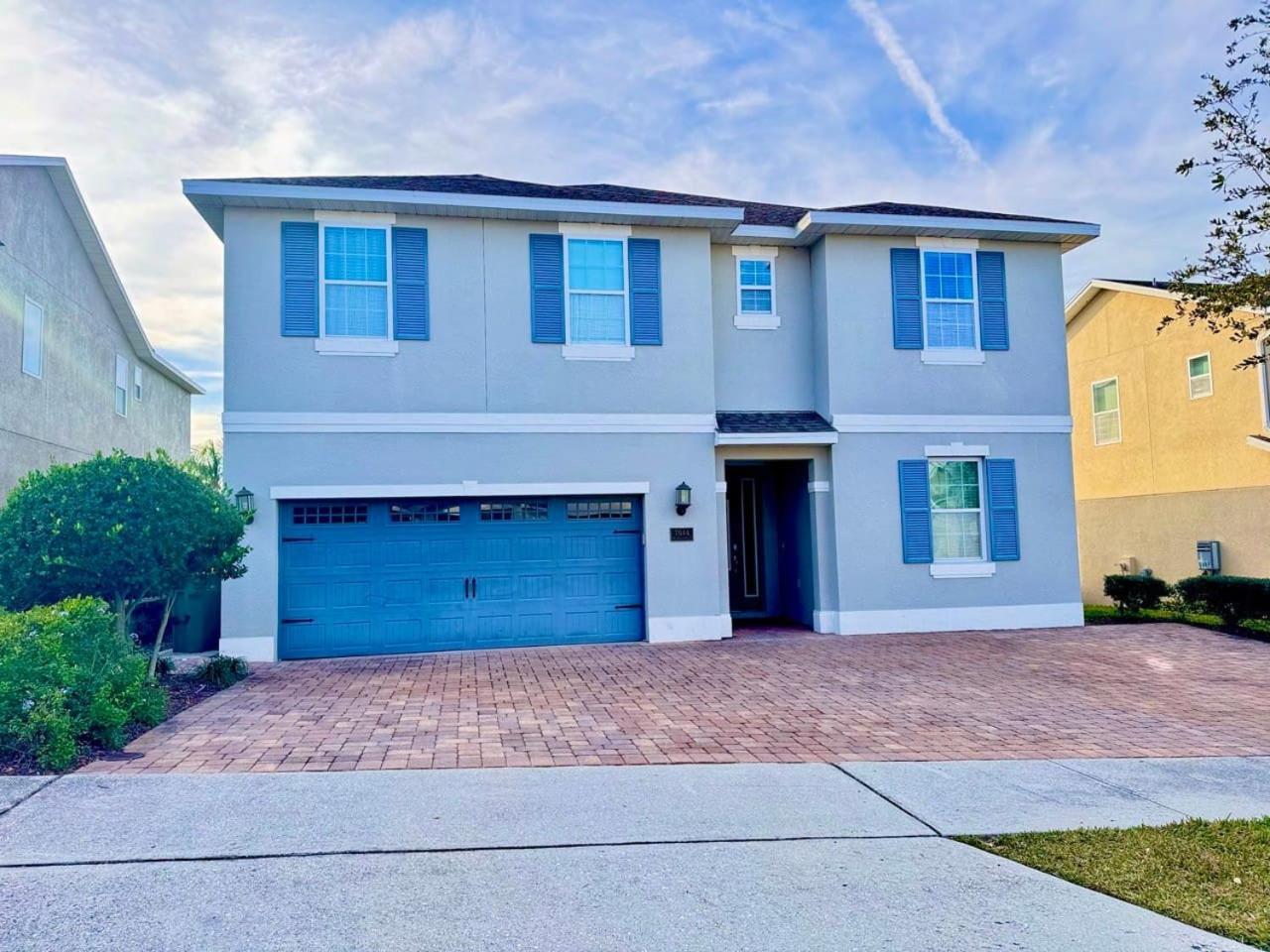 Holiday home 8 Bedroom 6.5 Bathroom Encore At Reunion 7644
