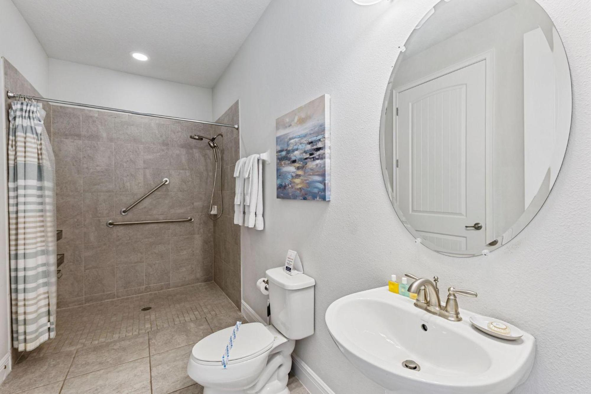 Radiant Classic 10 Bdrm With Games At Encore Holiday home