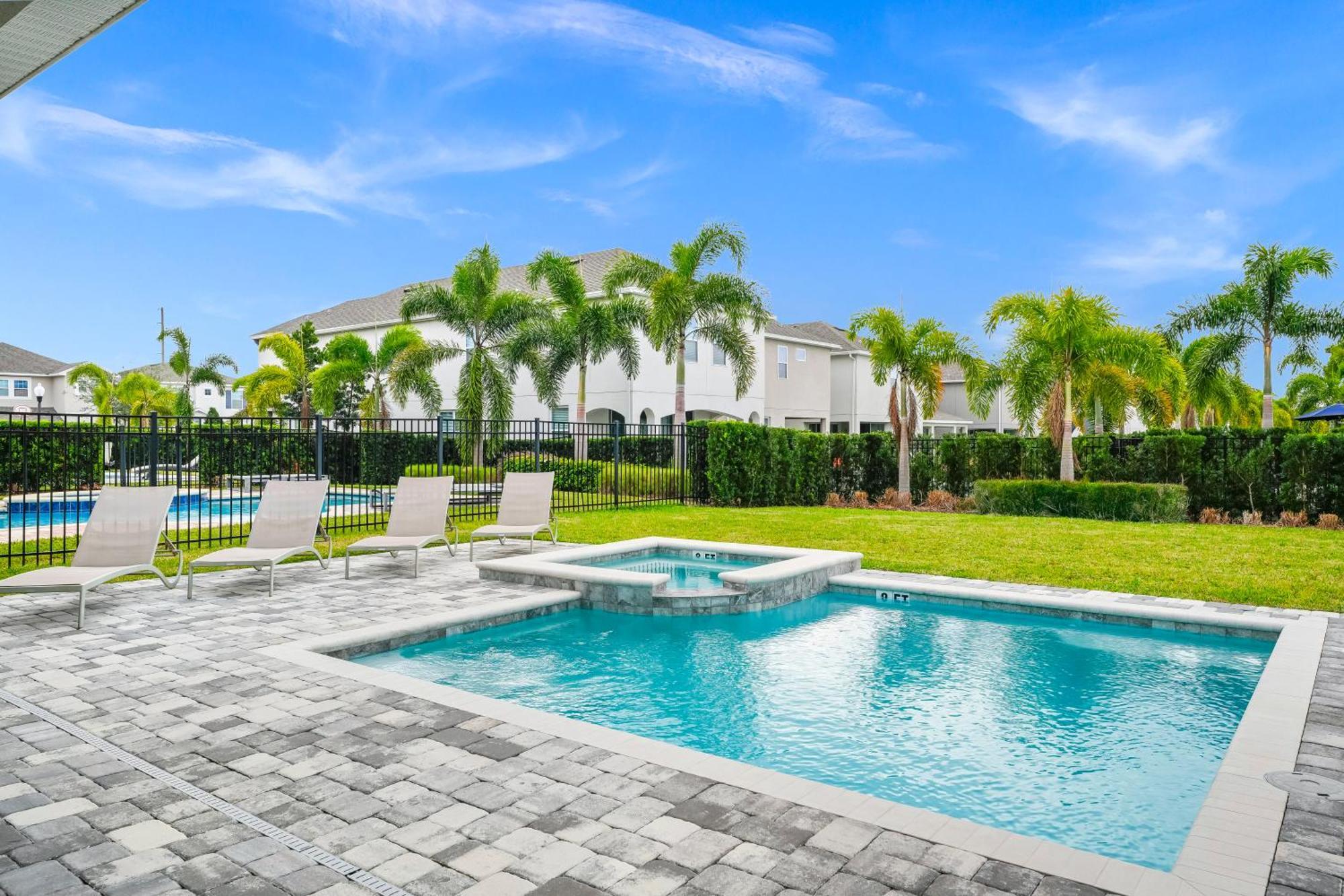 Vibrant By Rentyl With Air Hockey Table And Water Park Access, Near - 465s * Orlando