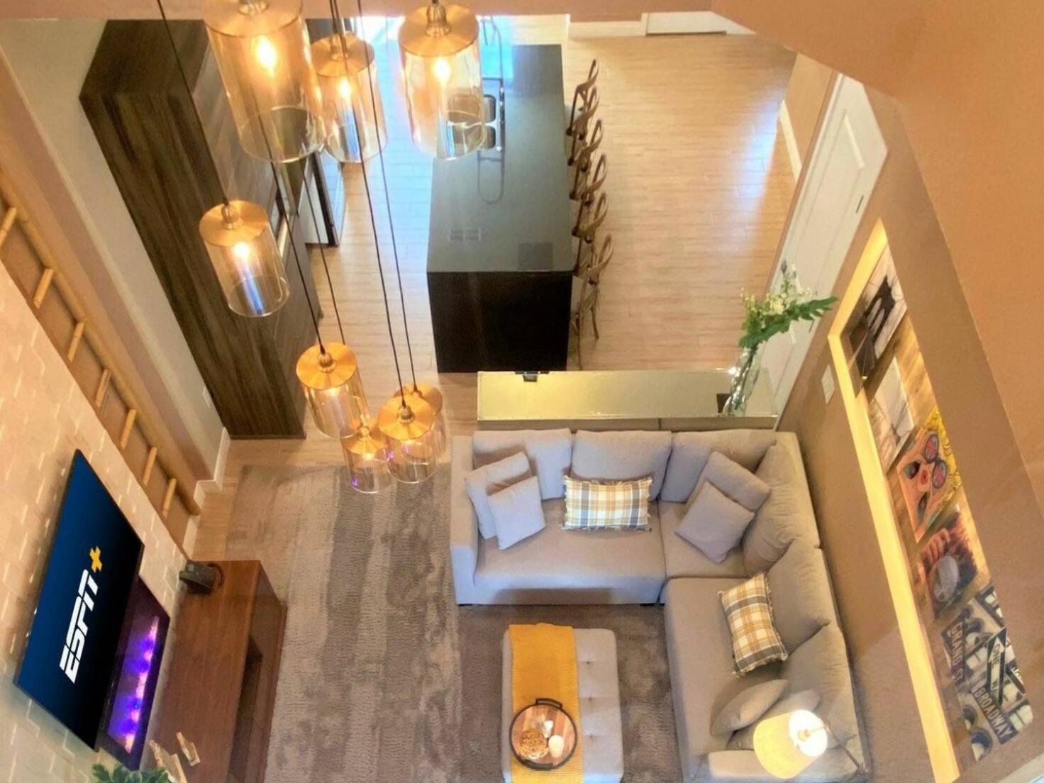Holiday home Accessibility Certified Stunning W4 Bd Orlando