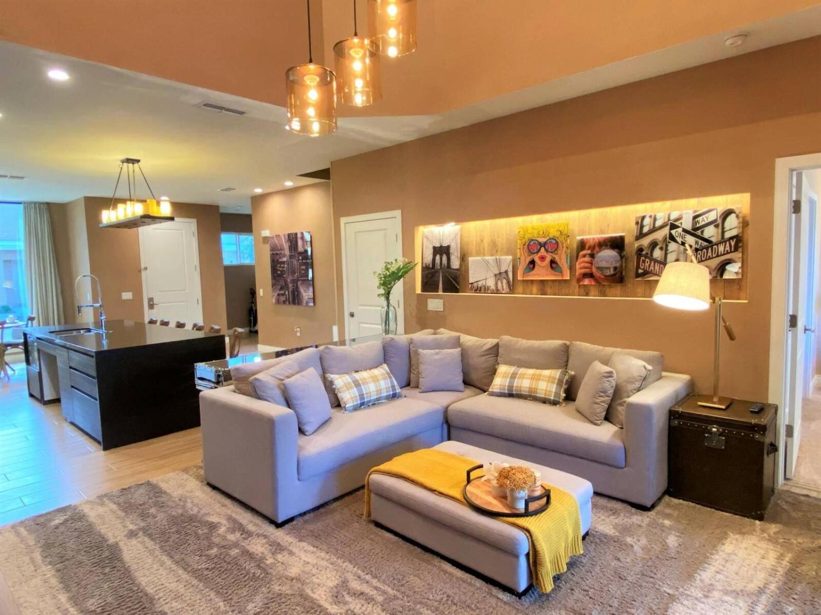 Holiday home Accessibility Certified Stunning W4 Bd Orlando