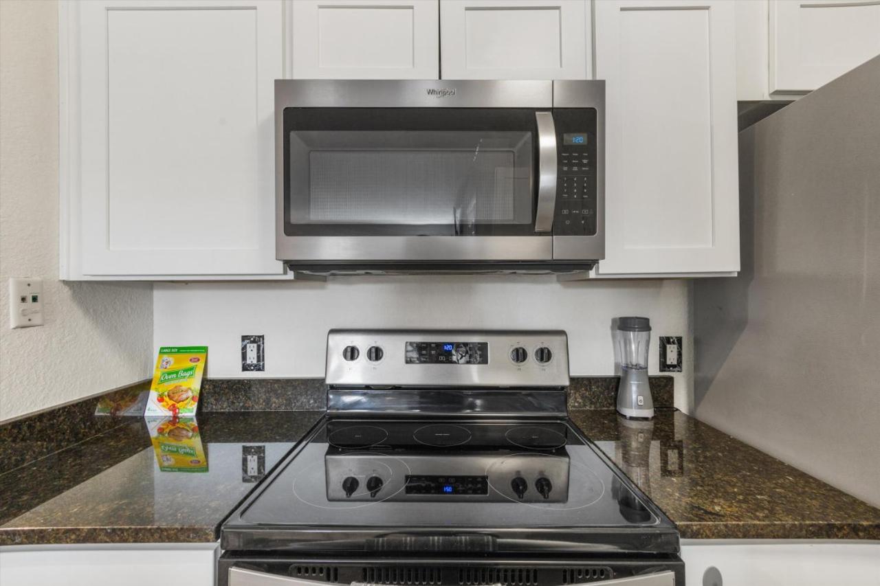 New London House Airport Private Apartment