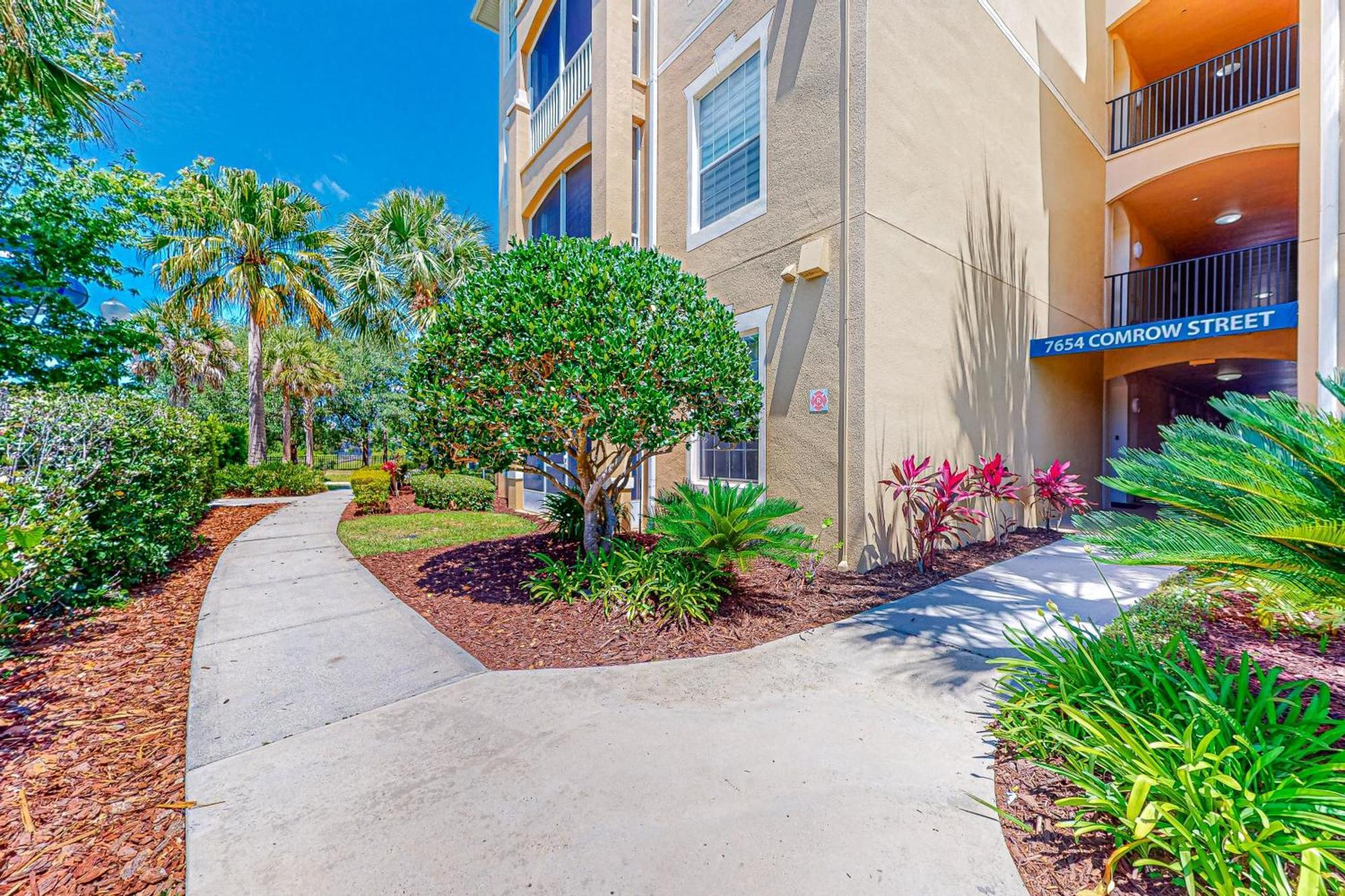 Serenity Loop Apartment *