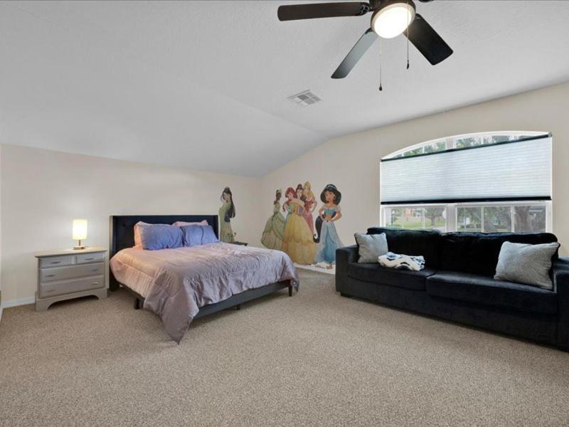 Peaceful Retreat - Private Pool, Near Holiday home Orlando