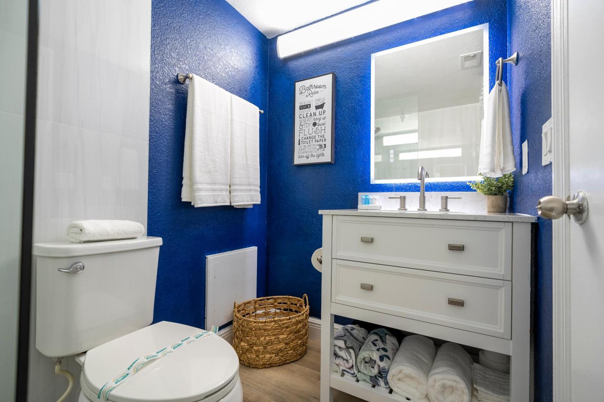 Apartment Luxury Lakeview Getaway 1 Mile Universal