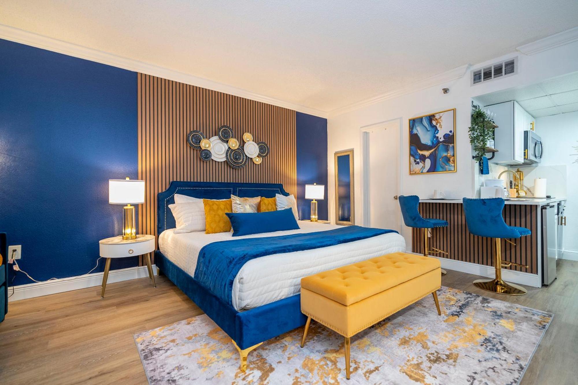 Apartment Luxury Lakeview Getaway 1 Mile Universal Orlando