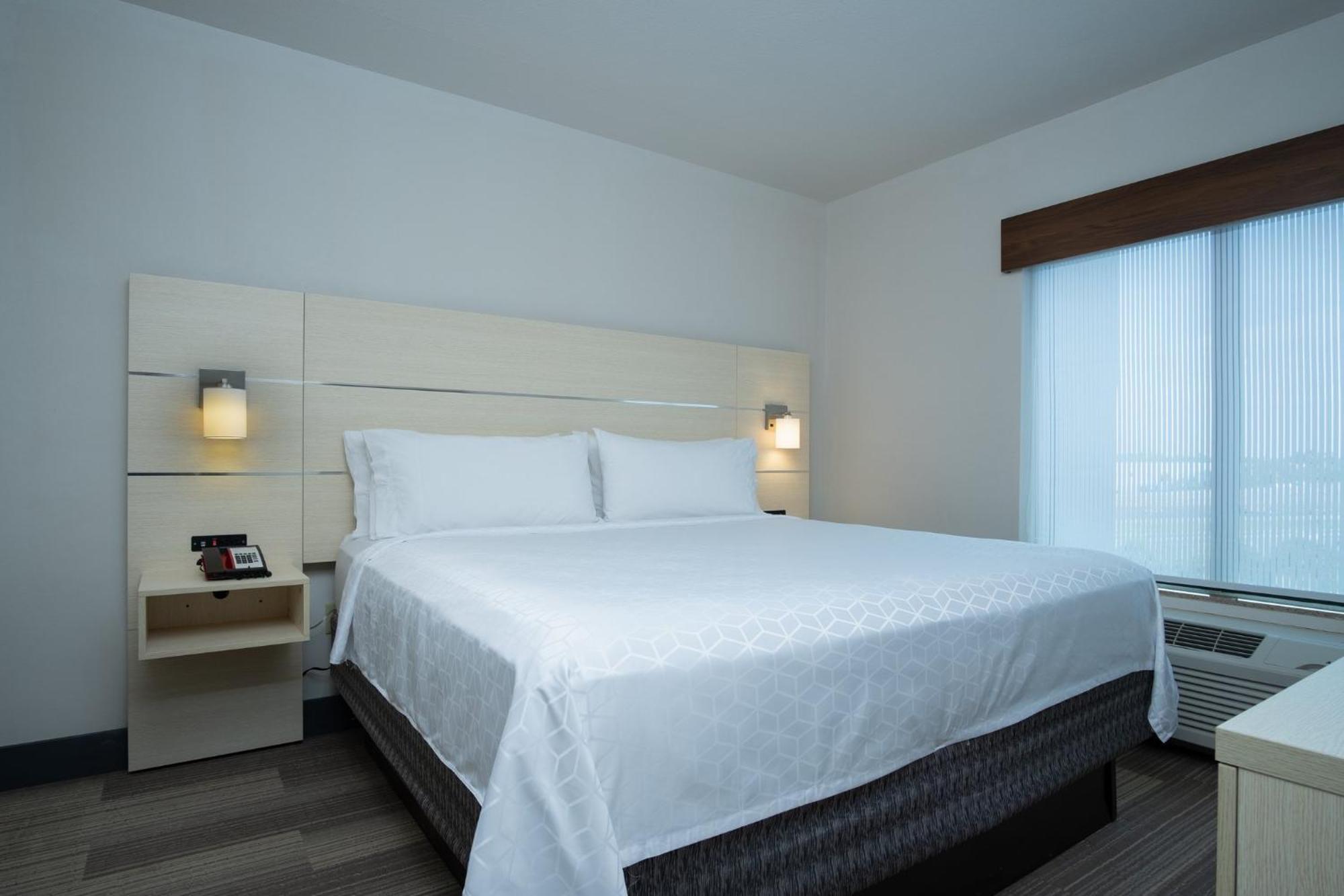 Hotel Express-international Drive By Ihg Orlando