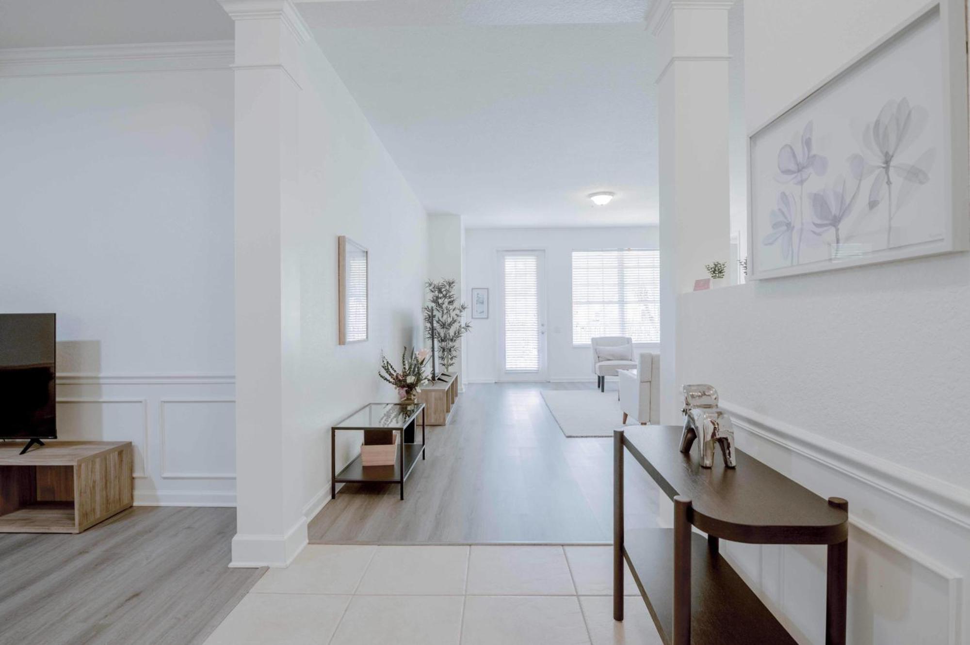 Apartment Stylish Vista Cay Luxury Mirage Near Theme Parks, And Walk To The Convention Center