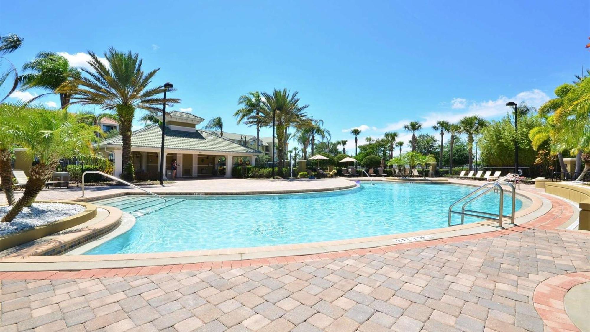 Apartment Stylish Vista Cay Luxury Mirage Near Theme Parks, And Walk To The Convention Center *