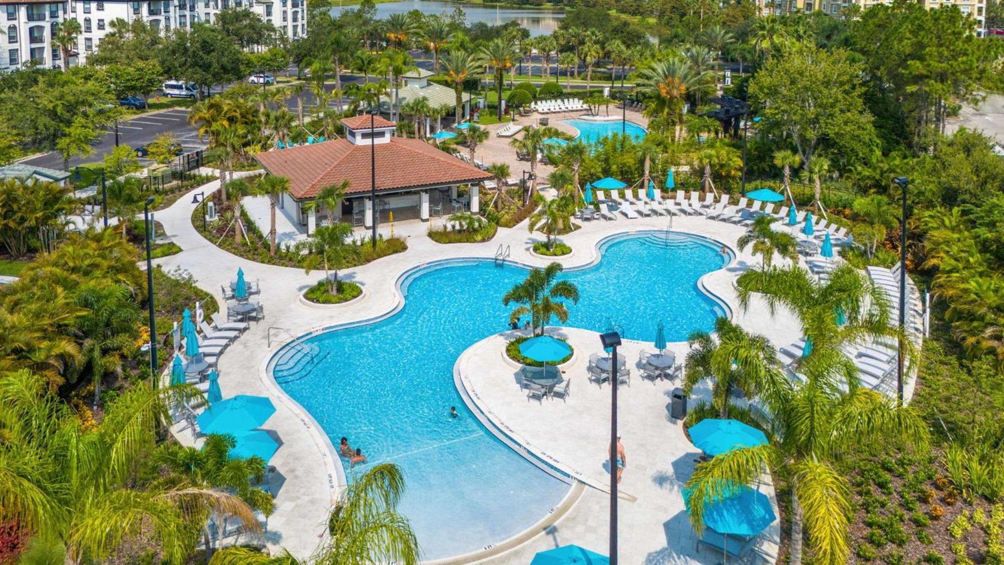 Stylish Vista Cay Luxury Mirage Near Theme Parks, And Walk To The Convention Center Orlando