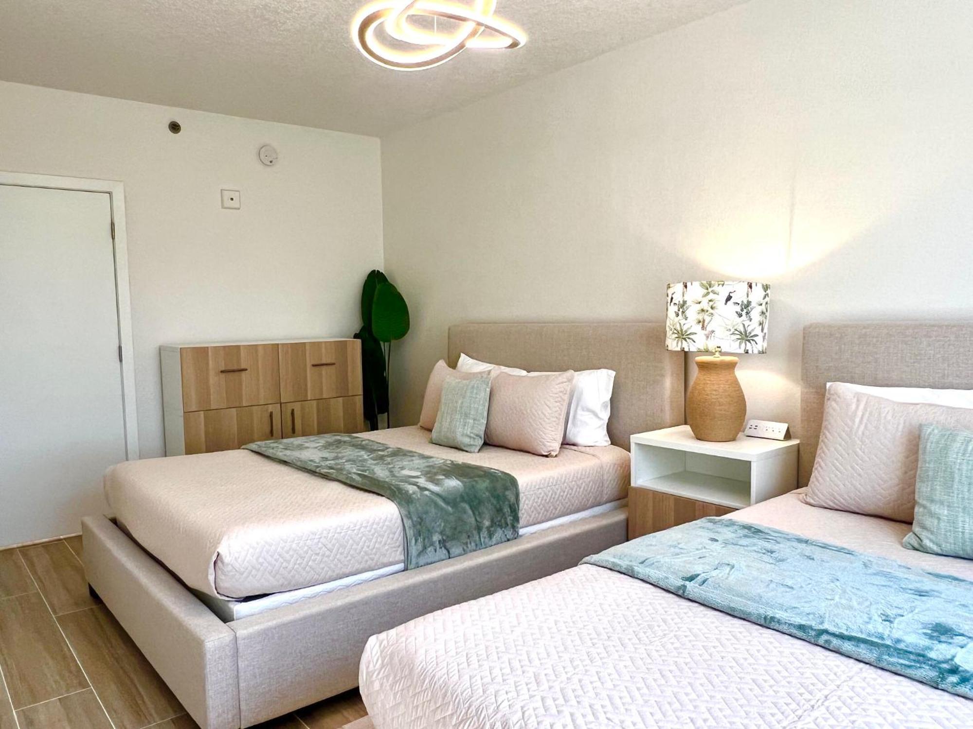 Apartment Unit Near Epic Universe And Universal Studios - Free Parking Orlando