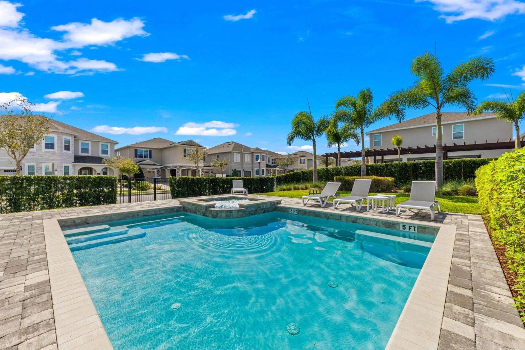 Holiday home Energetic Bright 9 Bdrm With Theater At Encore Orlando
