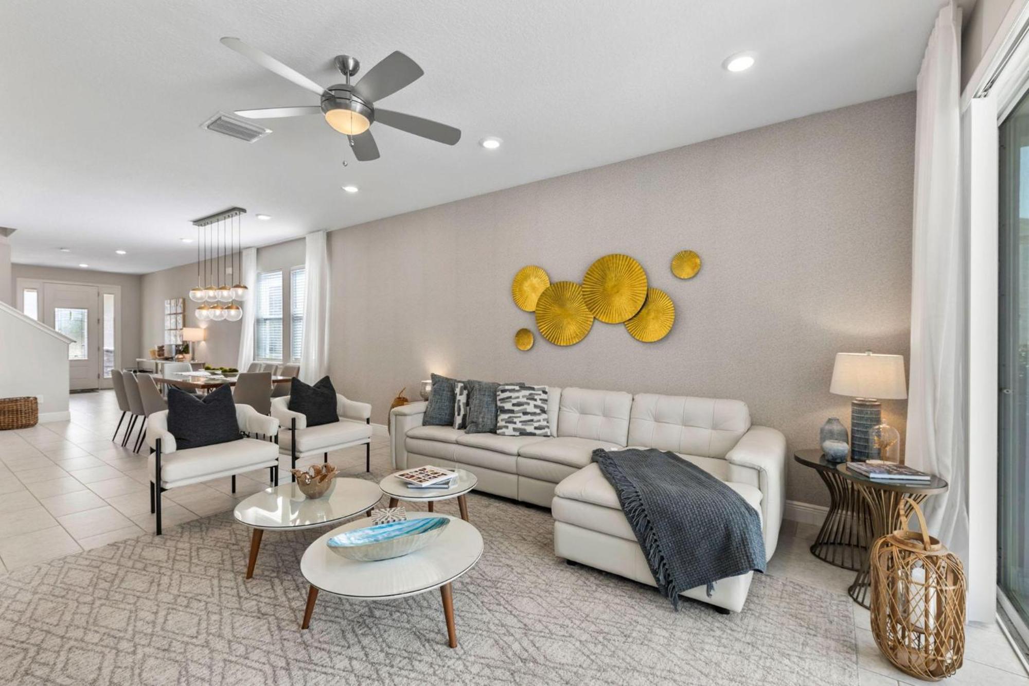 Artistic 6 Bdrm With Games At Encore Holiday home