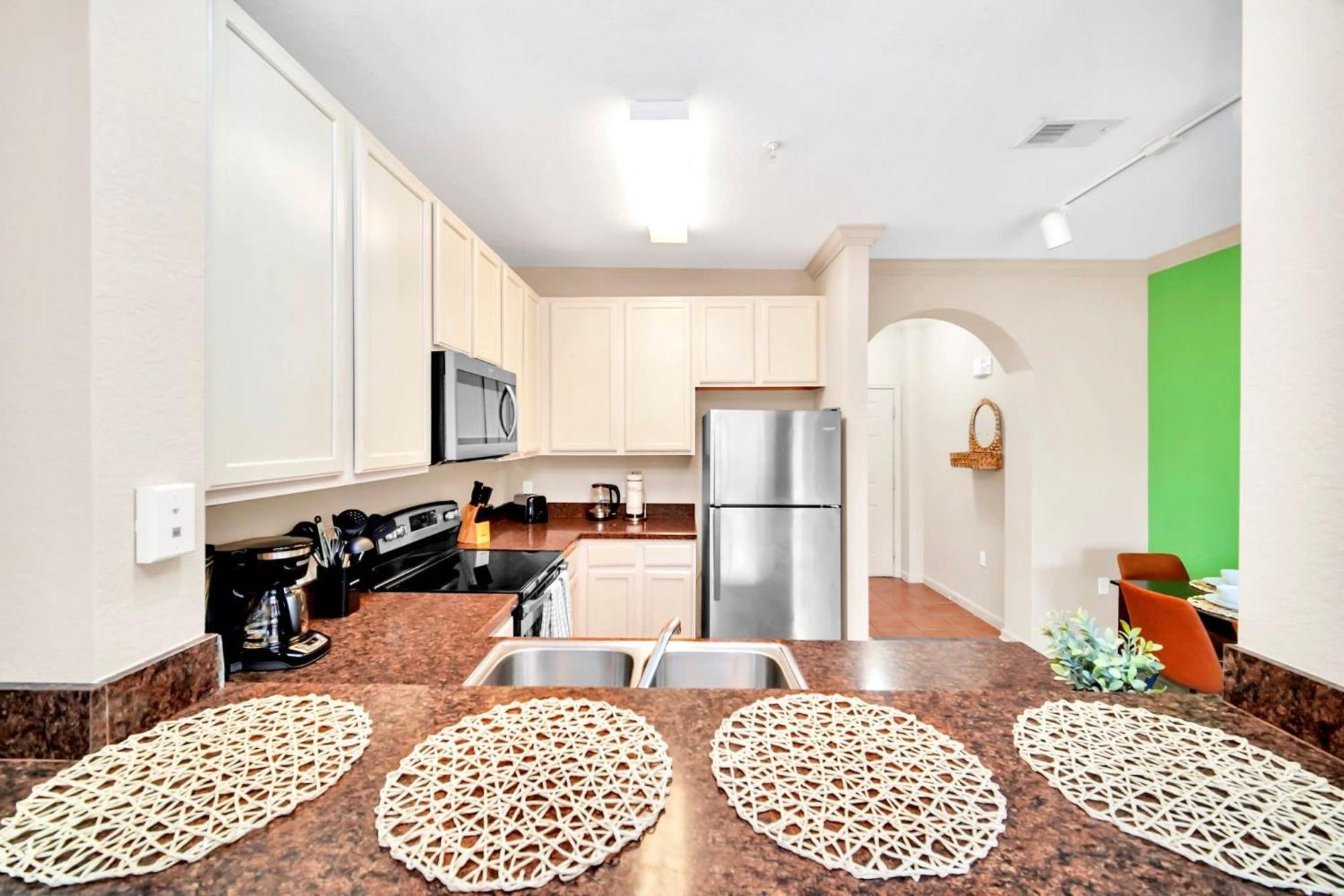 Spacious 3br With Pool And Hot Tub, Near Disney! * Orlando