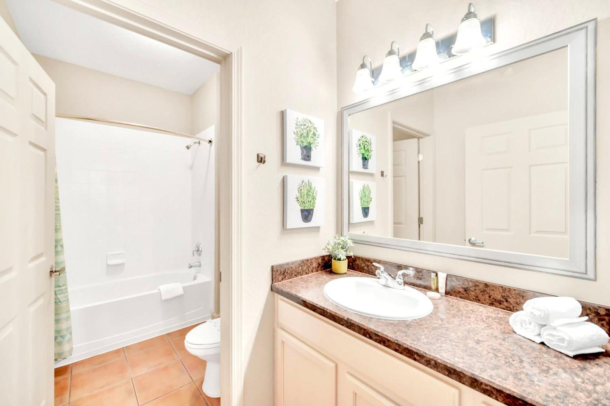 Spacious 3br With Pool And Hot Tub, Near Disney! Orlando