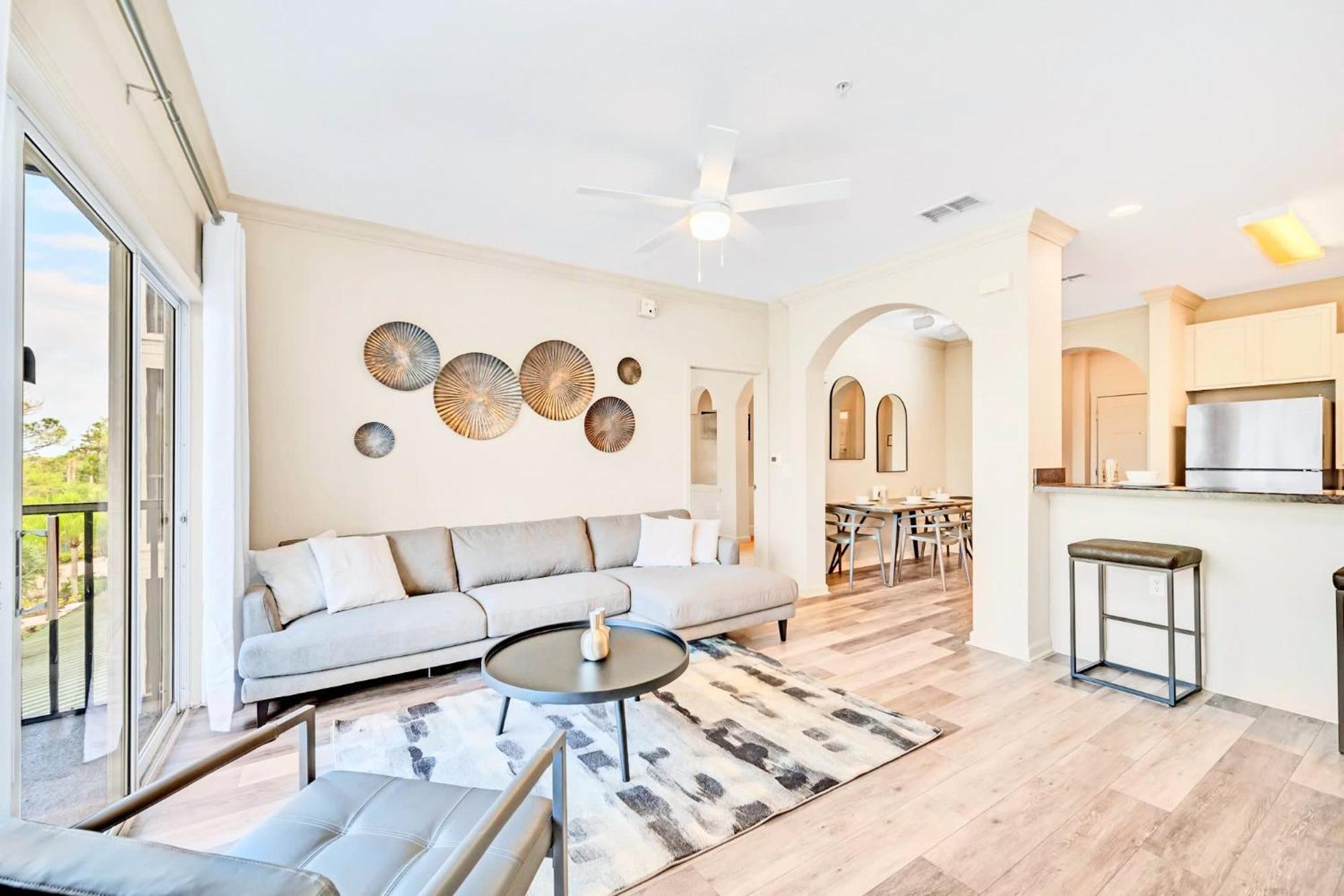 Bright - 2br With Pool & Hot Tub, Near Disney! Holiday home *