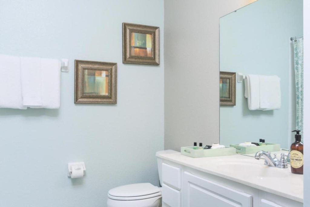 Apartment Fabulous Vista Cay Luxury Pearl Near Theme Parks, And Walk To The Convention Center