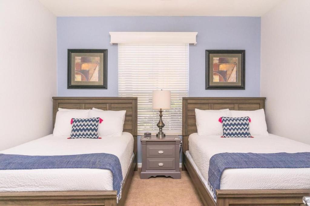 Apartment Fabulous Vista Cay Luxury Pearl Near Theme Parks, And Walk To The Convention Center *