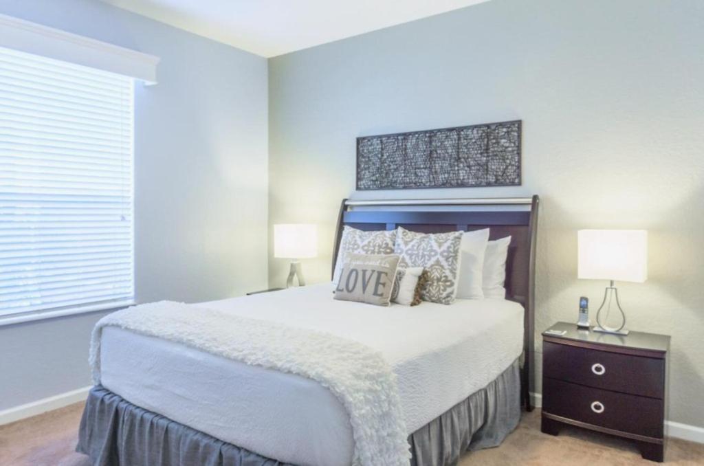 Fabulous Vista Cay Luxury Pearl Near Theme Parks, And Walk To The Convention Center