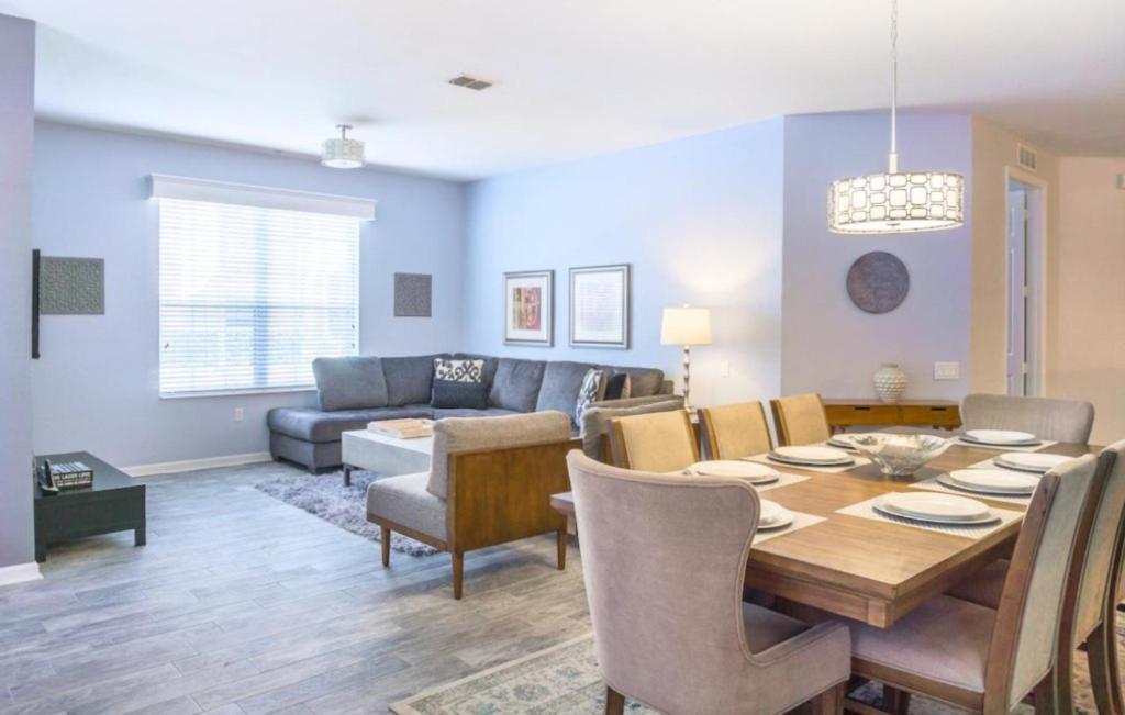 Apartment Fabulous Vista Cay Luxury Pearl Near Theme Parks, And Walk To The Convention Center Orlando