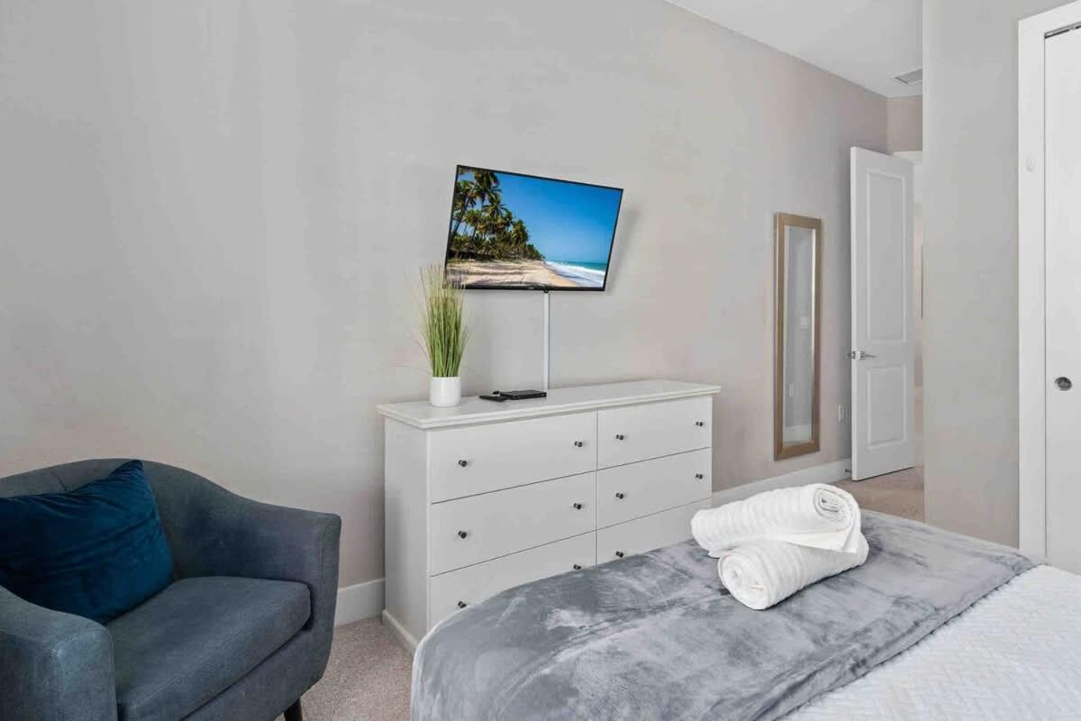 Holiday home Super Sweet - Jacuzzi & To Disneys Parks 3 Miles *
