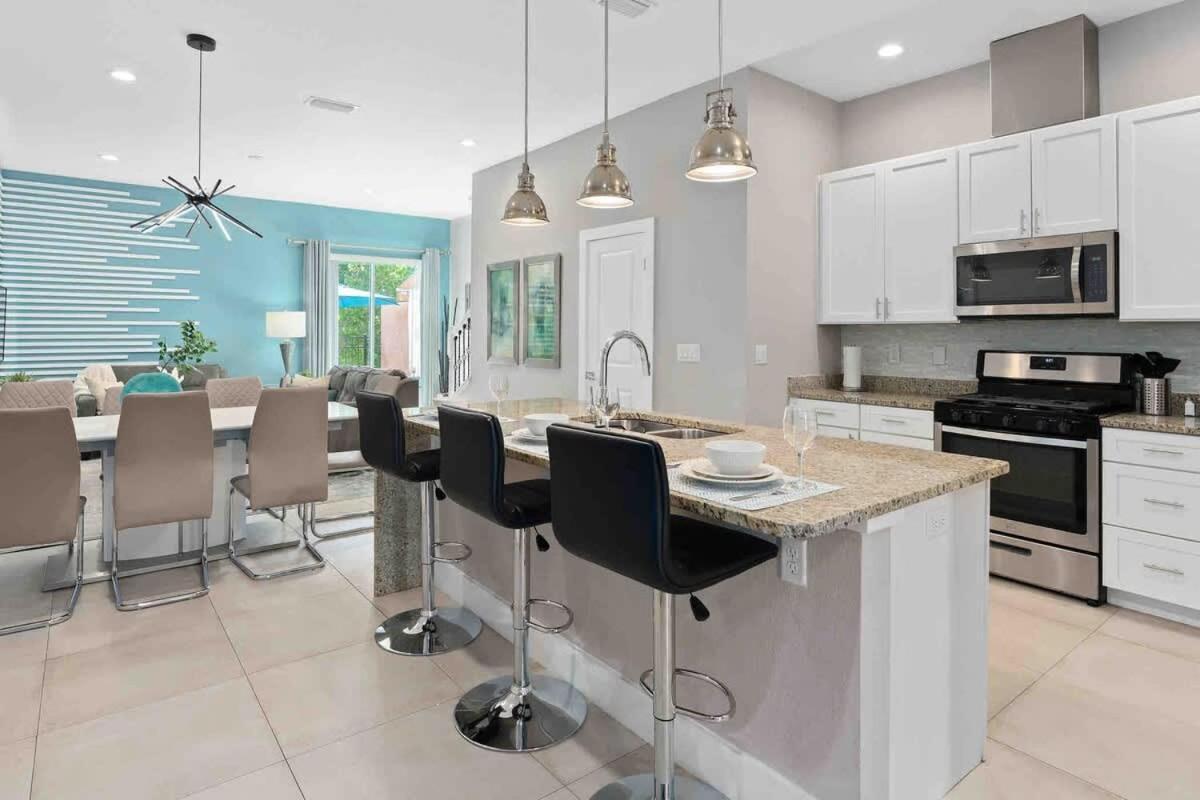 Holiday home Super Sweet - Jacuzzi & To Disneys Parks 3 Miles Orlando