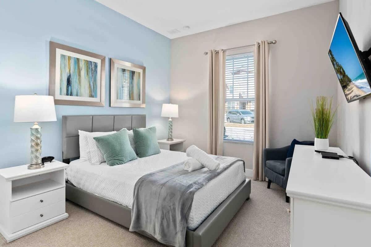 Super Sweet - Jacuzzi & To Disneys Parks 3 Miles Holiday home Orlando