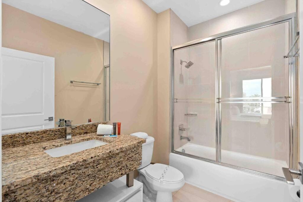 Luxury In Animal Kingdom Backyard Holiday home Orlando