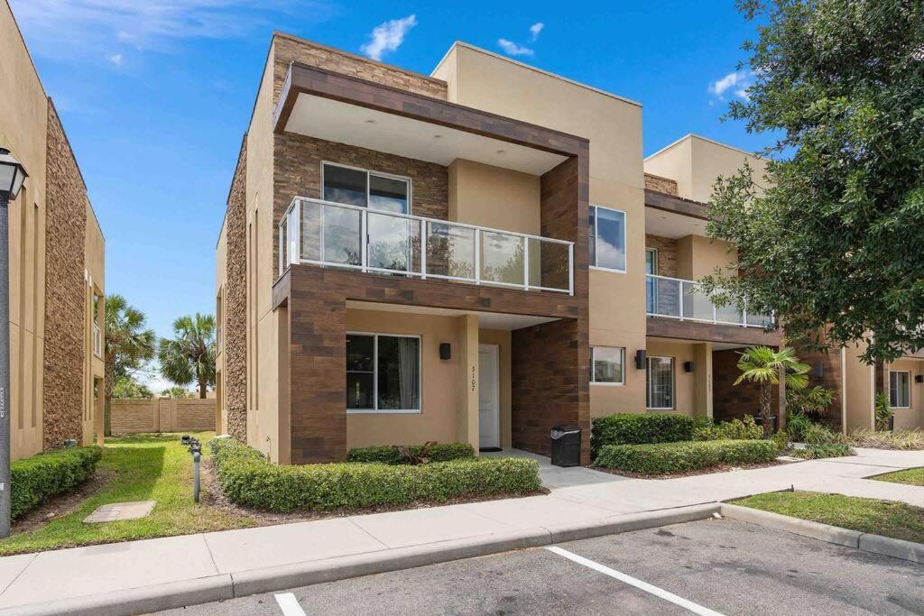 Holiday home Luxury In Animal Kingdom Backyard Orlando