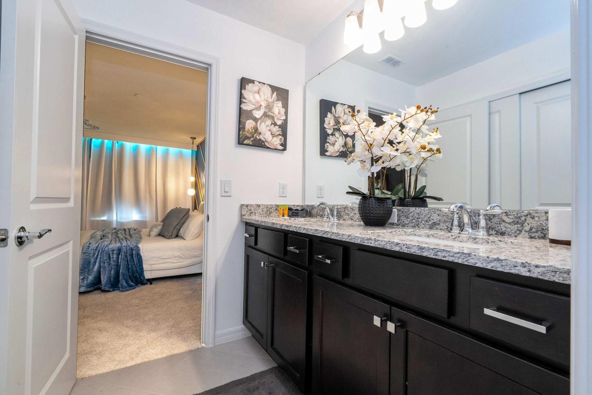 Simply Amazing 5br Chic Retreat Themed Fun & Style