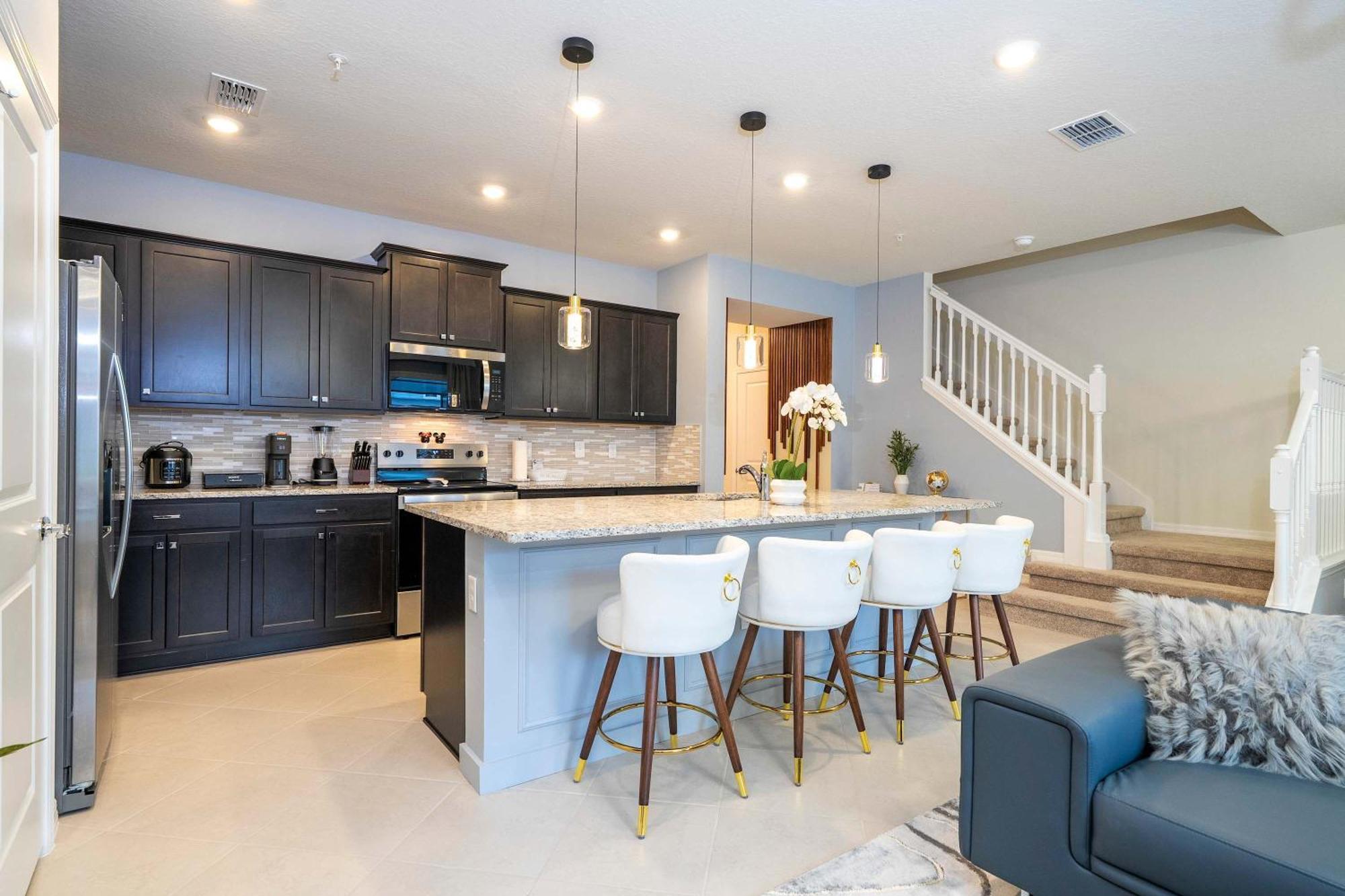 Simply Amazing 5br Chic Retreat Themed Fun & Style Orlando