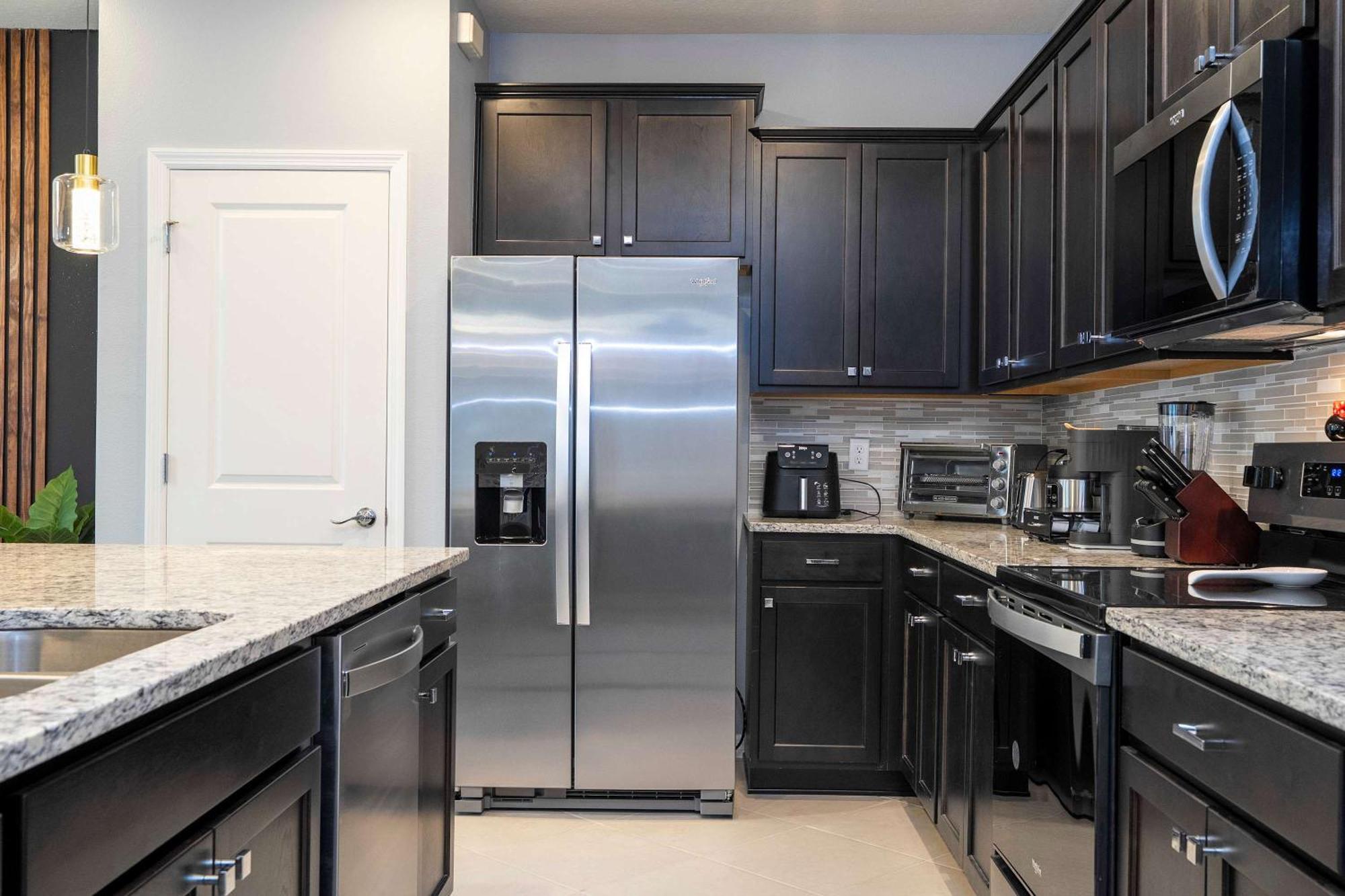 Simply Amazing 5br Chic Retreat Themed Fun & Style Holiday home Orlando