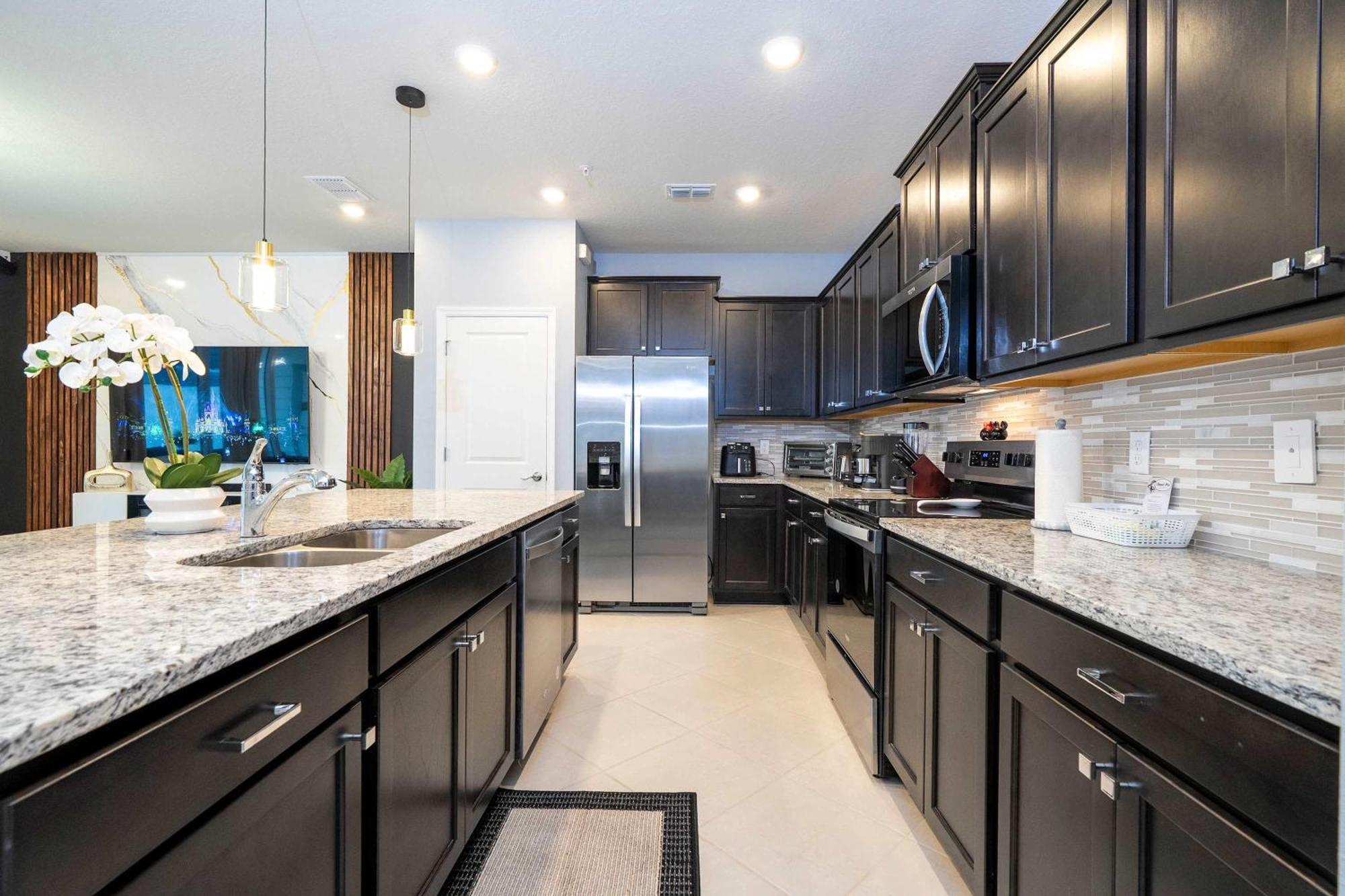 Simply Amazing 5br Chic Retreat Themed Fun & Style Holiday home Orlando